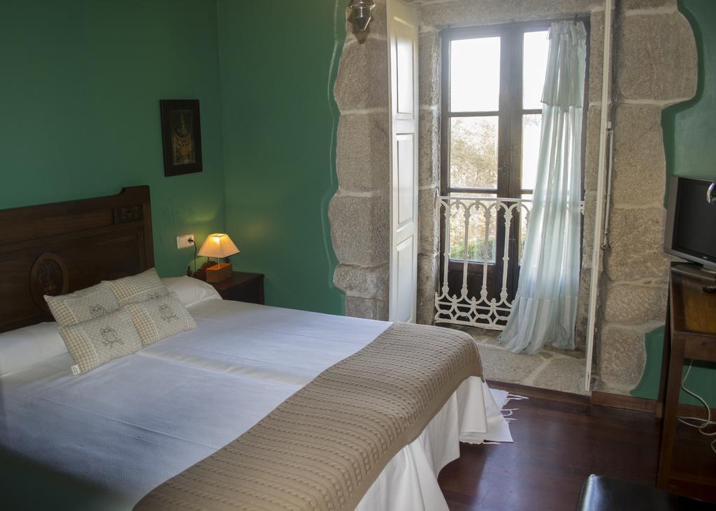 Pazo Larache Guest House Santa Cristina De Cobres Eksteriør bilde